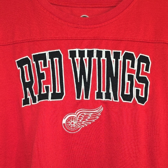 NHL Red Wings Red Long Sleeve Tee LOT L - Picture 3 of 5